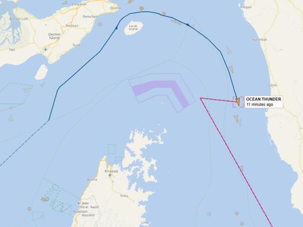 Tanker s iračkom naftom prošao kroz Hormuški moreuz uz odobrenje Irana
