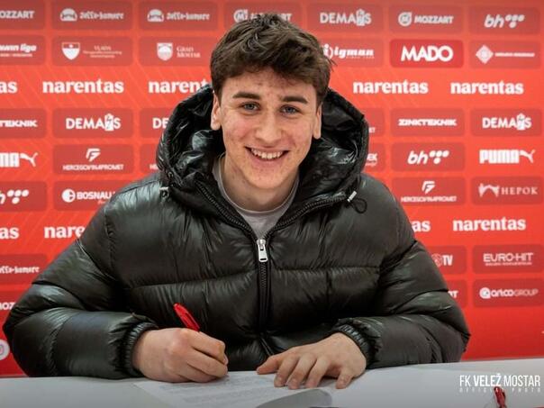 Tarik Tikveša potpisao ugovor s Rođenima