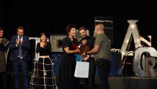 Tatjani Šojić i Sabitu Sejdinoviću Male liske za najbolje glumce večeri