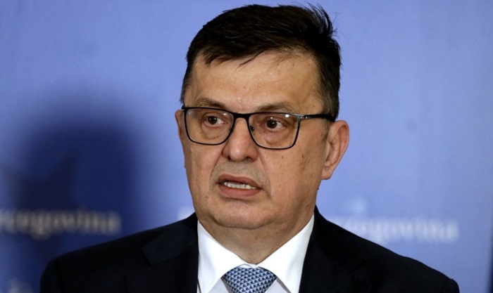 Tegeltija: BiH treba da funkcioniše bez tutora