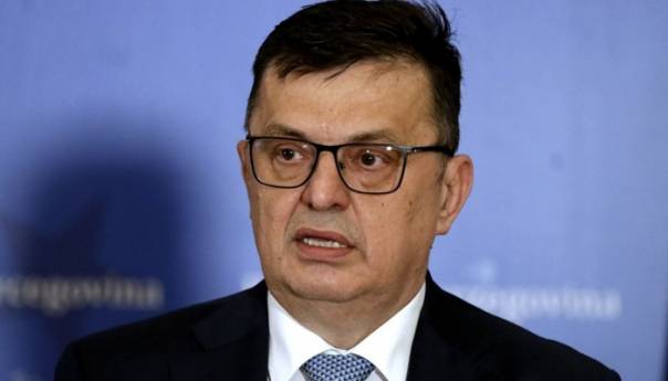 Tegeltija: BiH treba da funkcioniše bez tutora