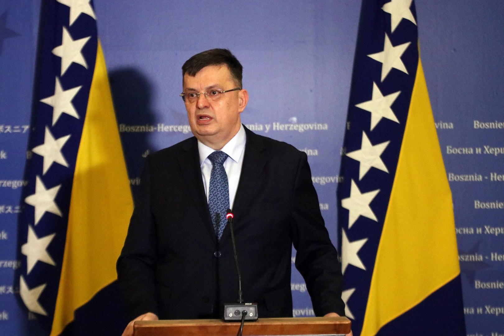 Tegeltija: Danas odluke o pomoći regijama BiH i Hrvatske pogođenim zemljotresom