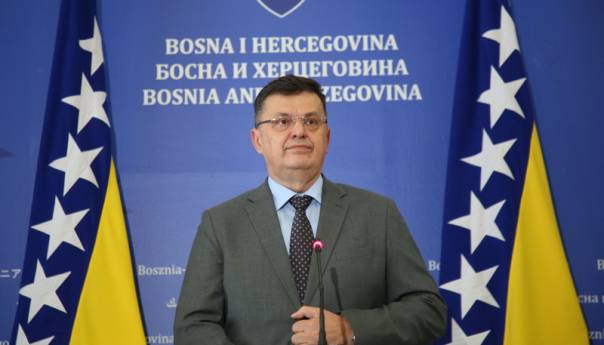 Tegeltija: Donesena odluka o privremenom finansiranju za treći kvartal