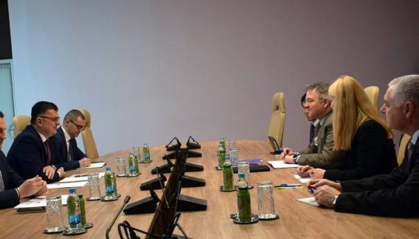 Tegeltija i Petri o nastavku reformskih aktivnosti u BiH