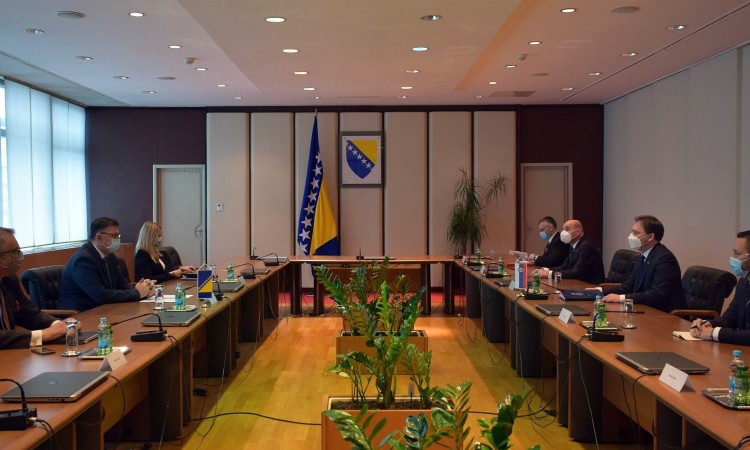 Organizirati zajedničke sjednice VMBiH i Vlade Srbije