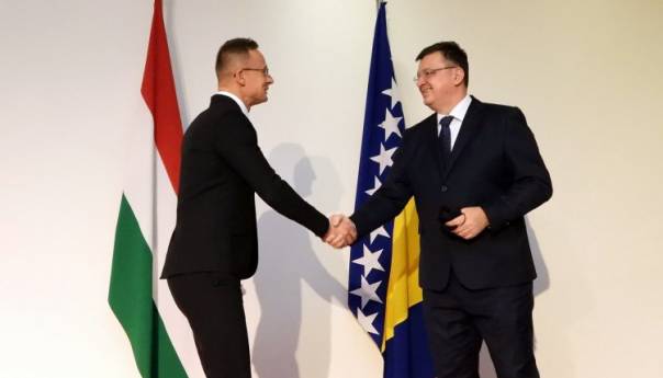 Tegeltija i Szijjarto o jačanju saradnje i evropskim integracijama BiH