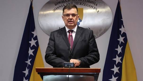 Tegeltija: Јednoglasno odobrena sredstva MMF-a za BiH