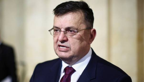 Tegeltija: Nastaviti pripreme za izbore, bit će novca za CIK