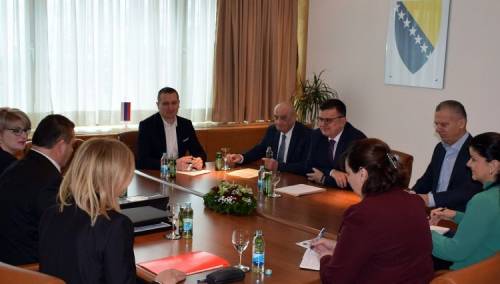 Tegeltija razgovarao s predstavnicima sindikata institucija BiH