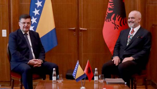 Tegeltija razgovarao s premijerom Albanije Edijem Ramom