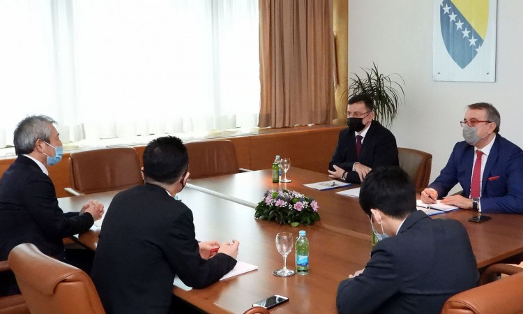 Tegeltija s ambasadorom Japana u BiH razgovarao o unapređenju saradnje