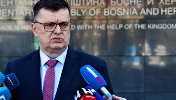 Tegeltija: Sloboda medija temelj demokratskih društava