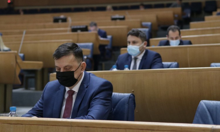 Tegeltija: BiH ima potpisane ugovore o nabavci vakcina za 40 posto stanovništva