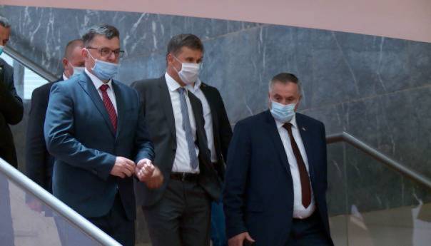 Tegeltija, Višković i Novalić sutra s delegacijom WHO-a