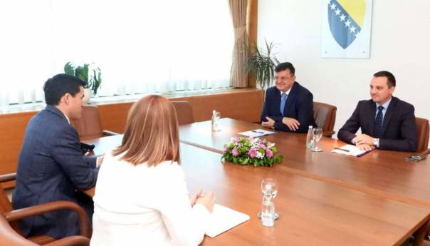 Tegeltija: Za aranžman s MMF-om potrebno više spremnosti za razgovor