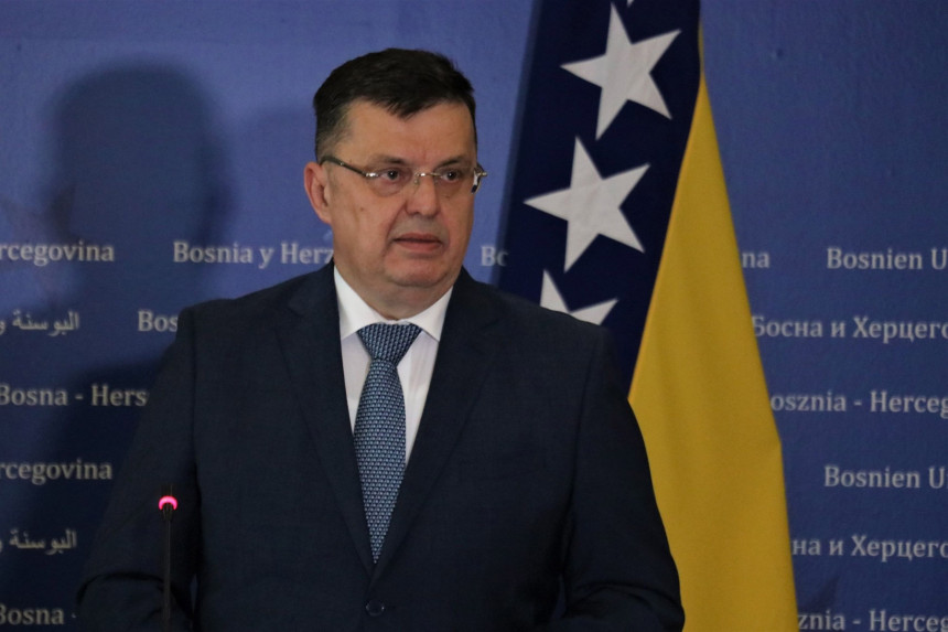 Tegeltija zakazao sjednicu Vijeća ministara BiH