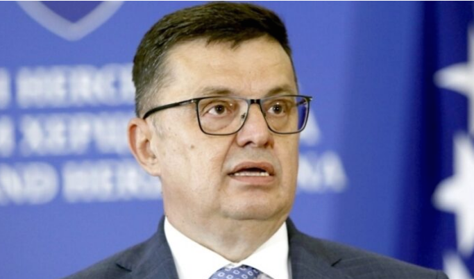 Tegeltija kritikuje Krišto: Ne može govoriti o NATO-u u ime BiH