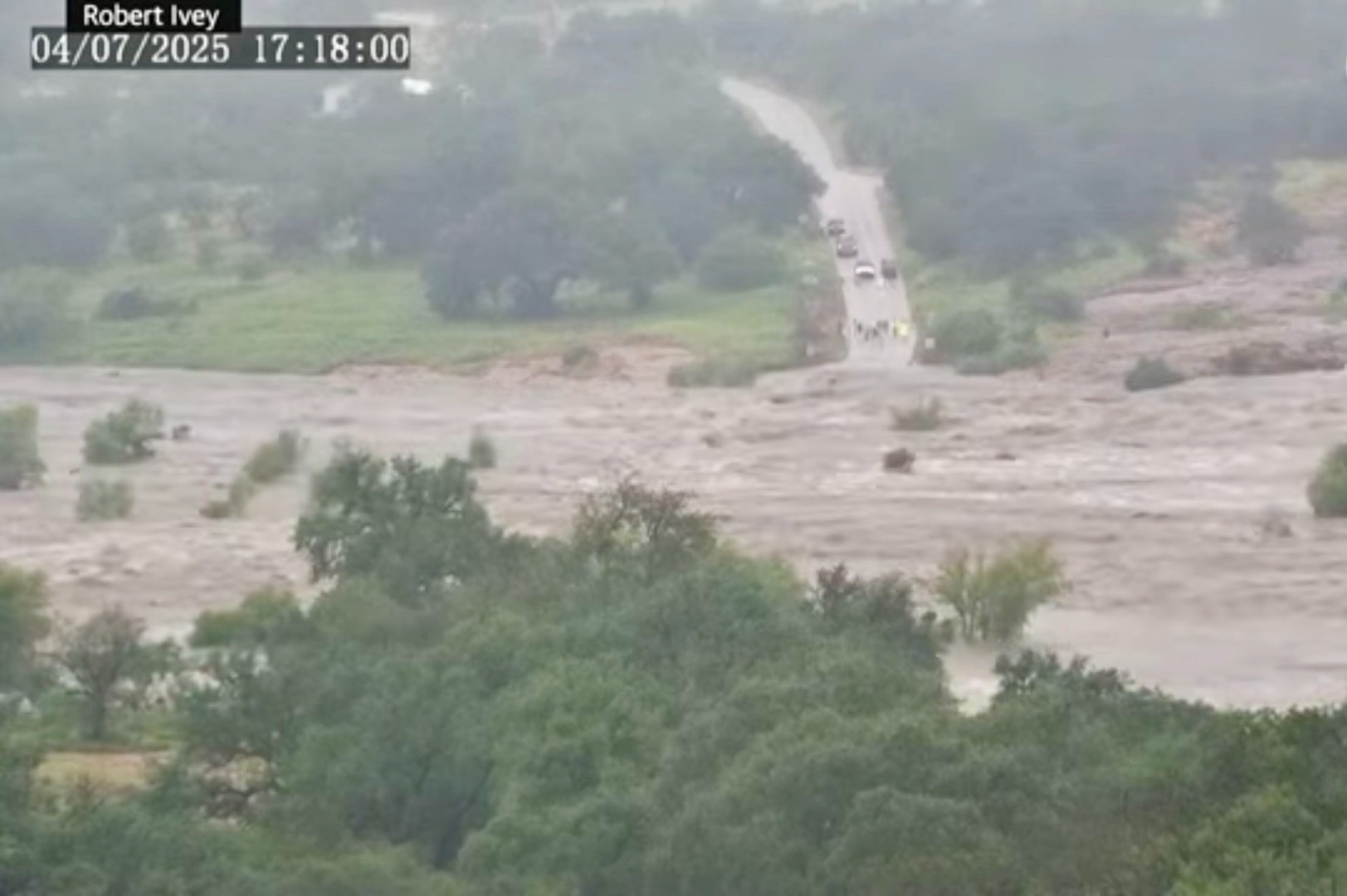 Teksas broji mrtve, šokantan video otkrio razmjere katastrofe