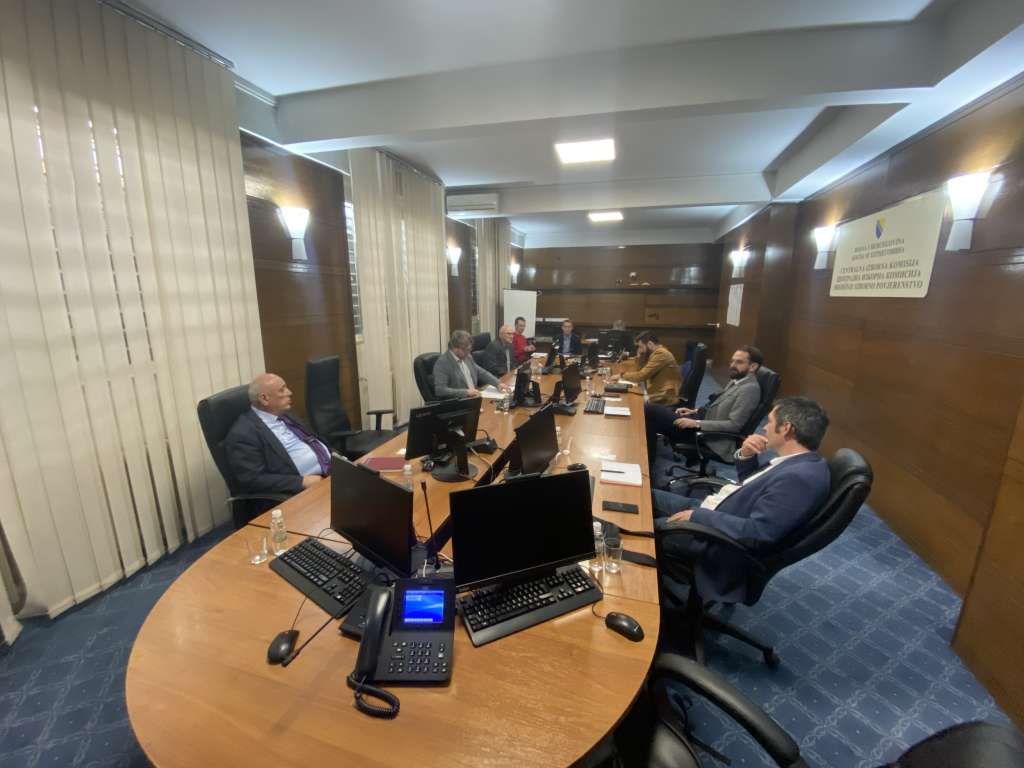 Telekomunikacijske usluge u funkciji podrške izbornom procesu