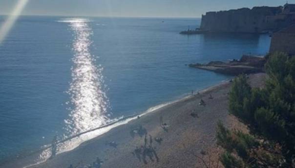 Temperaturni rekord u Dubrovniku, ljudi se kupali u moru
