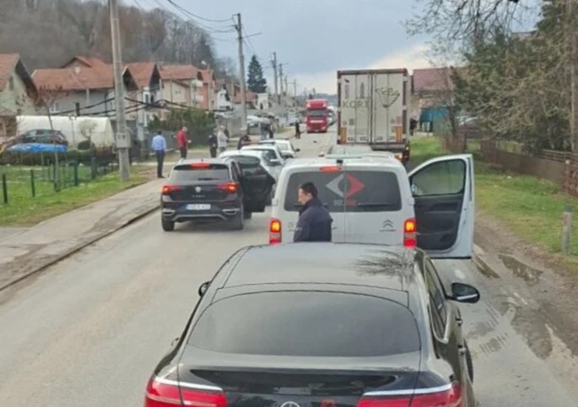 Teretno vozilo udarilo pješaka kod Doboja
