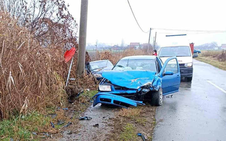 Teška nesreća kod Bijeljine: U sudaru poginula jedna osoba, druga u bolnici