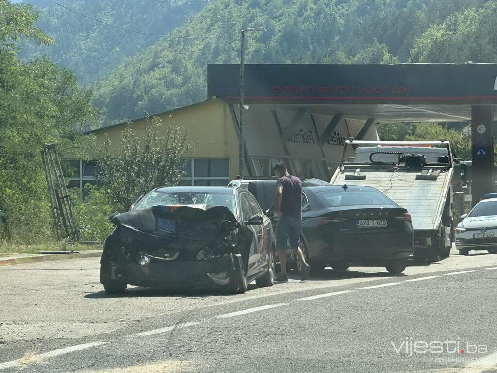 Teška nesreća kod Jablanice: Obustavljen saobraćaj