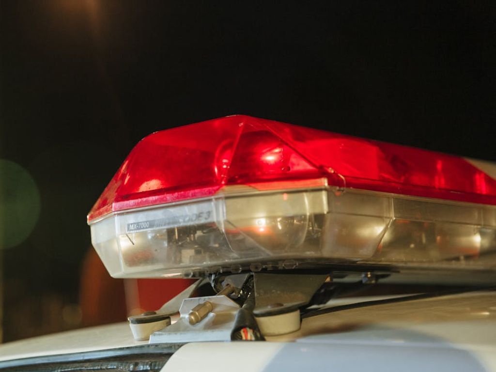 Teška nesreća kod Trnova: Vozilo se prevrnulo, jedno mrtvo i troje povrijeđenih