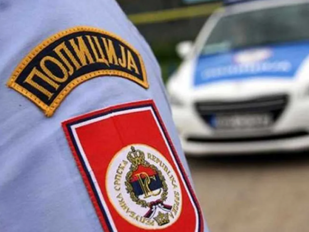 Teška nesreća kod Ugljevika: Poginule dvije osobe