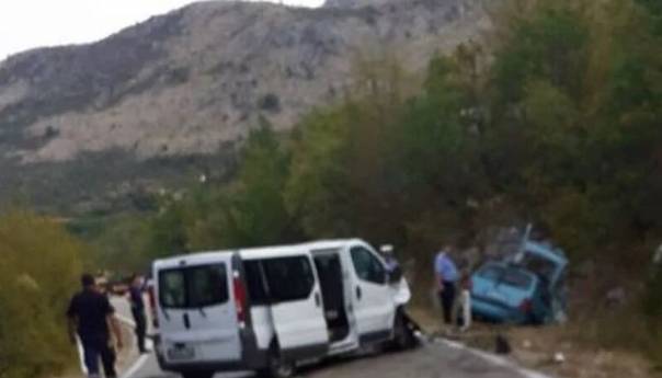 Teška nesreća na putu Trebinje - Ljubinje, poginuli muškarac i žena