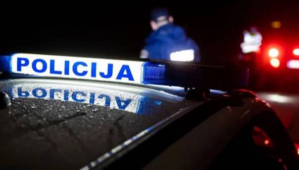 Teška saobraćajna nesreća kod Donjeg Miholjca: Jedna osoba poginula