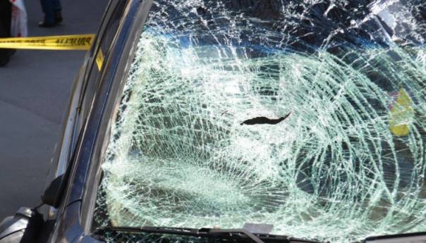 Teška saobraćajna nesreća kod Laktaša, poginuo vozač