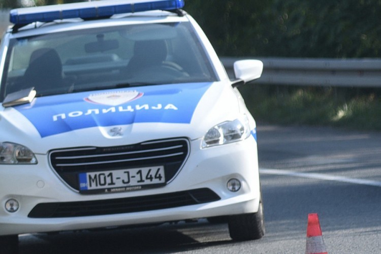 Teška saobraćajna nesreća u Čelincu: Poginuo 32-godišnji muškarac