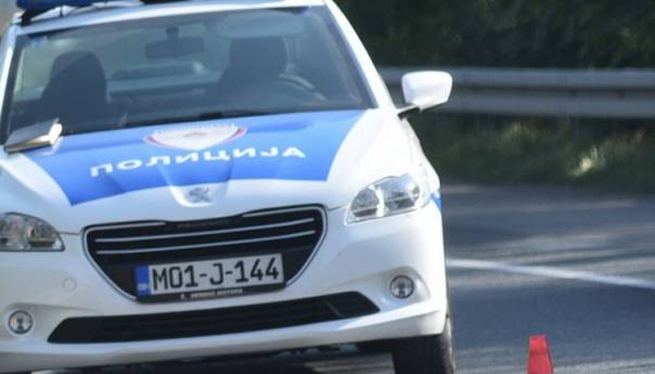 Teška saobraćajna nesreća u Čelincu: Poginuo 32-godišnji muškarac
