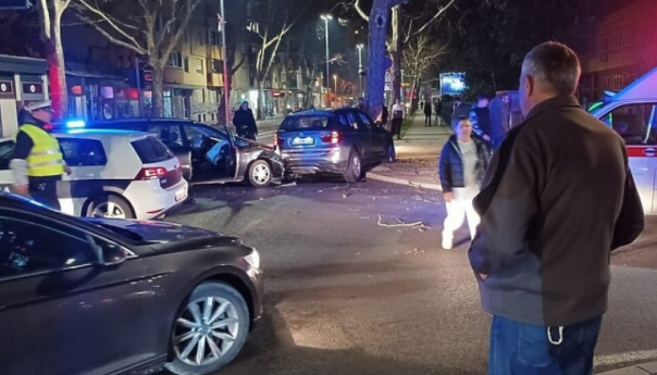 Teška saobraćajna nesreća u Mostaru: Intervenirala tri vozila hitne pomoći