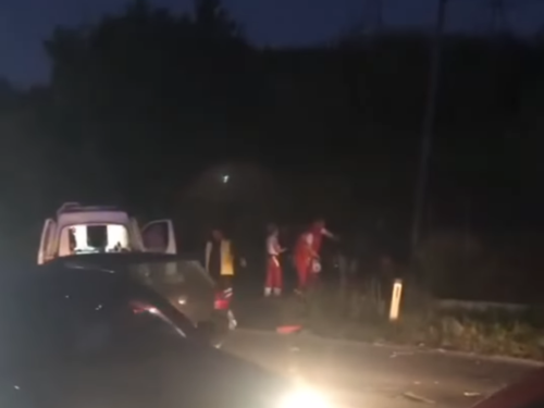 Teška saobraćajna nesreća u Rajlovcu, povrijeđeno pet osoba