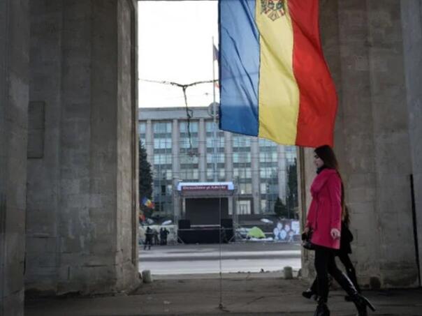Teška situacija u Moldaviji: Hiljade ljudi bez grijanja, tople vode, plina...