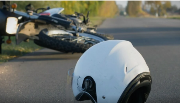 Teško povrijeđen motociklista iz Sanskog Mosta