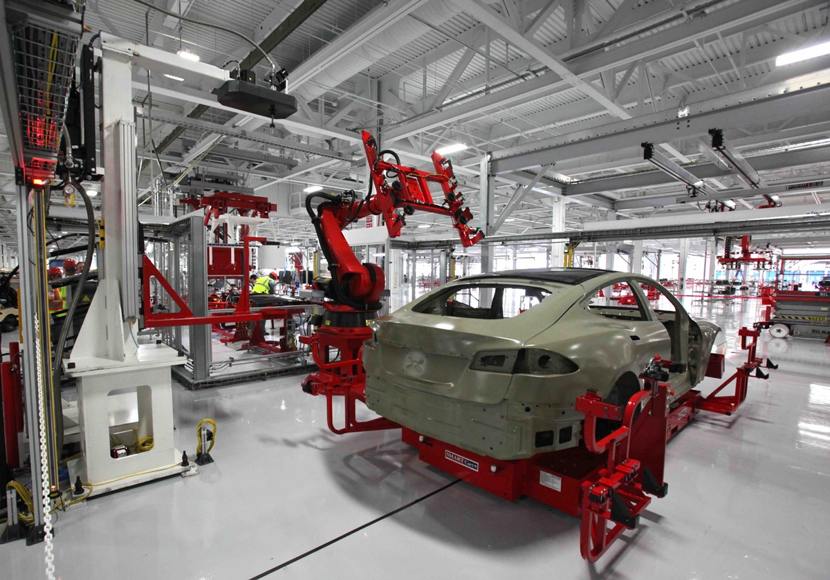 Tesla bilježi pad prodaje u Evropi, Kinezi velika konkurencija