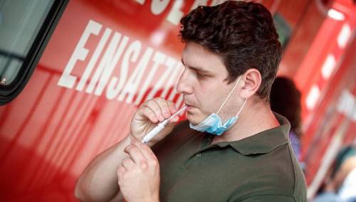 Test na koronavirus grgljanjem uveden u bečke škole