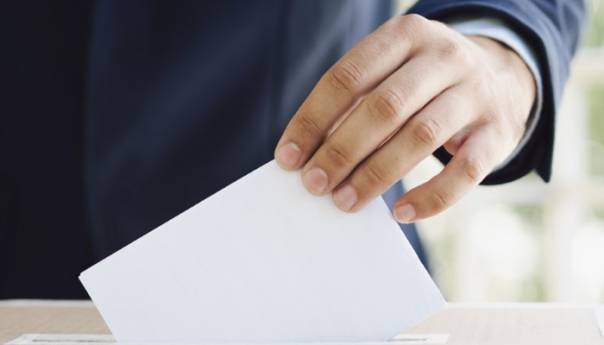 Test za CDU Angele Merkel: Danas glasanje u dvije njemačke pokrajine