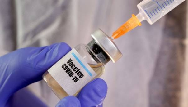 Testirana i druga ruska vakcina, štiti najmanje šest mjeseci od korone