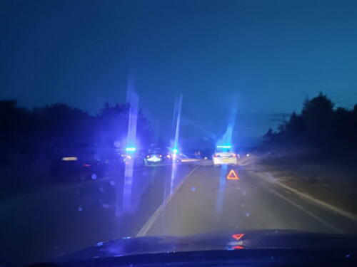 Težak sudar na Manjači, smrskan automobil