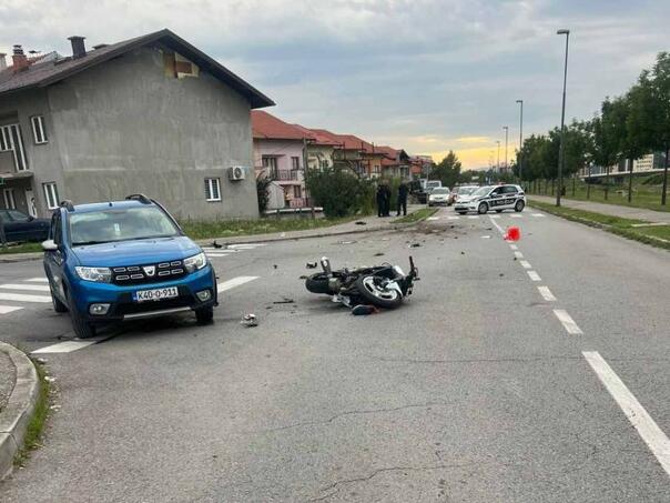 Težak sudar u Sokolović Koloniji: Jedno lice stradalo