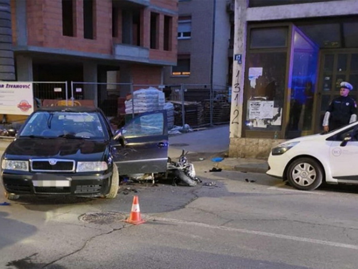 Težak udes u Bijeljini, povrijeđen maloljetni vozač mopeda