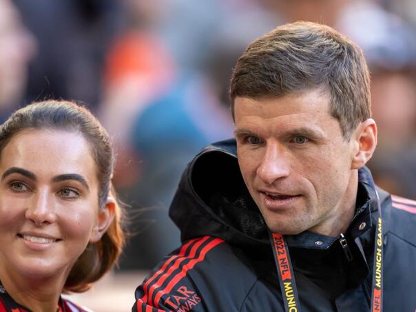 Thomas Müller iznenadio suprugu luksuznim avionom od 2,4 miliona eura