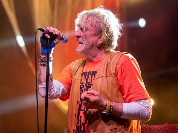 Tifa predstavio singl "Rasplele se kose Bosne"