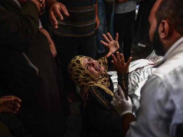 Tijela desetina ubijenih Palestinaca sa sjevera Gaze dovezena u bolnice