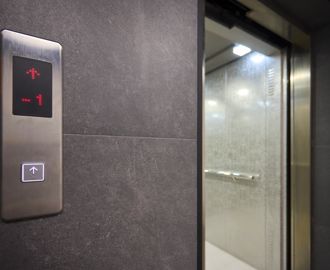 Tijelo žene pronađeno u liftu u Gračanici 