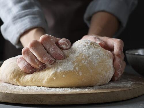Tijesto od samo tri sastojka gotovo je za nekoliko minuta